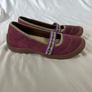 Lands end slip on flats Sherpa sole purple